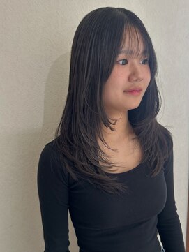 デビュー ヘアーメイク デザインカラー/レイヤーカット/ウェットヘア/オリーブベージュ