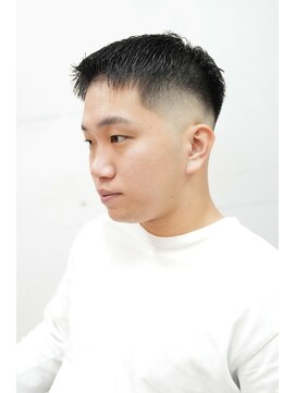 カーウォッシュバーバー(CARWASH BARBER) メンズカットダークアッシュベリーショート1004