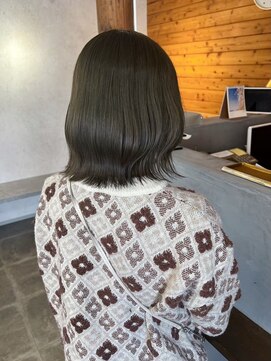 韓国風　前髪カット　艶髪　くびれ巻き　サイドバング