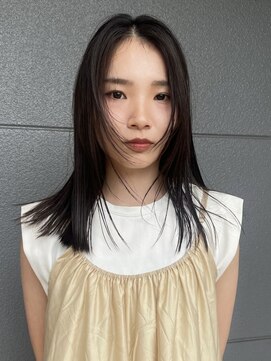 ヘアーアイストゥーレ(HAIR ICI TRE) ロングレイヤー顔周りレイヤー髪質改善カラー似合わせカット