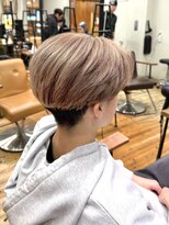 ザ ドッツ(THE DOTS)&nbsp;王道センターパート×ミルクティーベージュ