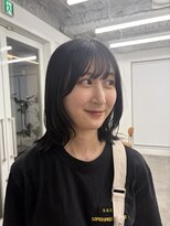 アエル(AELU)&nbsp;外ハネレイヤースタイル/暗髪