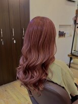 ル ジャルダン 戸塚店(le jardin)&nbsp;ブリーチピンクで魅せる大人可愛い艶巻きロングヘアスタイル