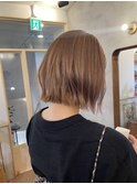 柔らかウォームベージュ