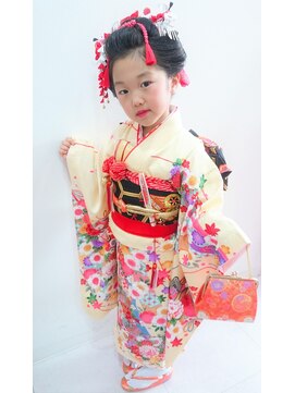 ラチャウ(La.Ciau) 七五三☆彡7歳