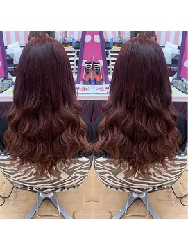 エクステ市場×ノブ 横浜関内店(NOB) 〈NOB×エクステ市場〉レッド系暗めカラー　長さ出し