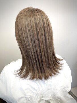 バッカ(BACCA) ハイライト風 明るめグレイカラー