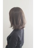 透け感グレージュ