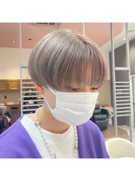 リー 梅田(Lee) Lee梅田茶屋町 マッシュショート×ホワイトシルバー