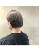 アンセム(anthe M) ツヤ髪ミルクティーグレージュケアブリーチ前髪トリートメント