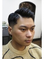 バーバーオオキ(Barber Ohki)&nbsp;ハードパートスキンテーパースタイル