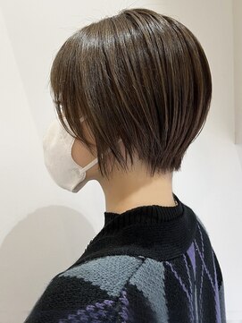 ウクラ バイ レシッド 池袋(uchla by rcid) 20代30代☆イメチェン♪小顔コンパクトショート×大人ショート