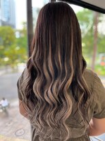 フツーロ 栄(FUTURO) バレイヤージュギャル!