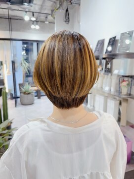 ファンナギンザ(FaNNa ginza) コンパクトマッシュボブ