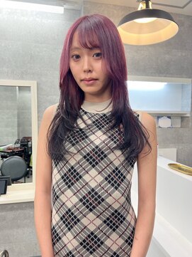 テイス 新宿(TACE) エンドカラー[ネビージュ/黒髪/小顔/新宿]