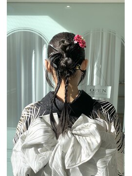 ザザ 高田馬場(ZA/ZA) 成人式個性派アップ