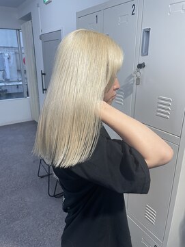 クラン(clan) ホワイトブロンド