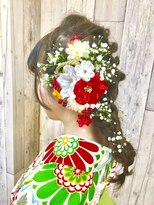 ヘアースペース ムーン(Hair Space MOON) 袴や着物のヘアーセットと着付は北区表町ヘアスペースムーンで!
