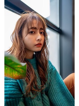 アンスリウム 吹田(Anthurium) ミディアムレイヤー/大人可愛い/髪質改善/シースルーバング