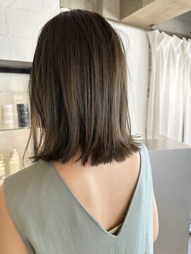 パーク(PARK) 切りっぱなしボブ外ハネボブレイヤーボブブリーチなしオリーブ