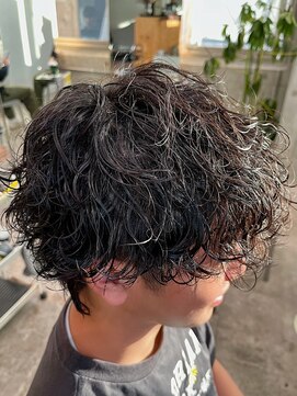 ライラ(Lyla) guestStyle波巻きスパイラルマッシュウルフ