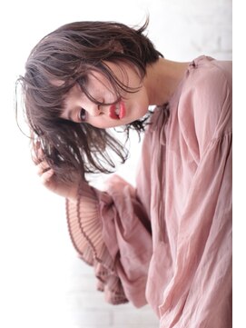 ネオリーブ シュシュ 神保町店(Neolive susu) マッシュショート　ニュアンスパーマ