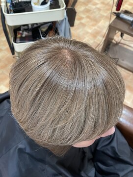 アイニ 河内小阪店(aini) 白髪ぼかしカラー白髪ぼかしハイライトショートボブ30.40.50代