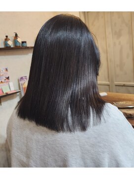 ラヌゴ(lanugo) 20代30代40代大人可愛い暗髪