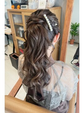 シュクレアミ 福島(sucre ami) 高めポニーテール【福島/ヘアセット】