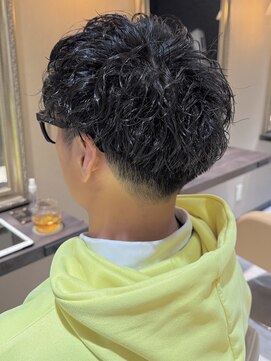 カインド 南青山(hair&make up KIND) 30代メンズマッシュ　ツイストスパイラル　縦落ちパーマ