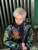 カルフール 草加本店(Carrefour) ケアブリーチ,ハイトーン,メンズショート,クール,個性的カラー