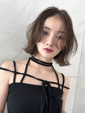 シスター(sister) 20代30代ショートボブレイヤーカットレイヤーボブ