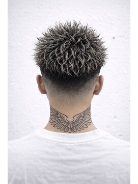 メンズ ラピス(Men's Lapis) スパイキー×ツイスパ｜束感フェードショート