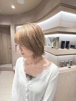 エレノア 静岡店(Eleanor) 【八重津】ミルクティーベージュ×外ハネレイヤーボブ