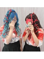 ベルグロー 北新地(BELLEGROW)&nbsp;赤リボン巻き髪アレンジ・ペア｜梅田・北新地ヘアセット