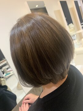 サローネデ アグスティナ バイ サンバンチ(salones de agustina by sanbanchi) シルキーボブ