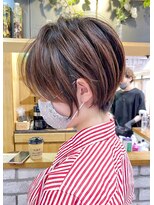 アヴァロン(AVALON) 【mag】絶壁解消!大人ショートボブ20代/30代/40代【中村】