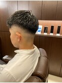 スキンフェード×フェザーアップ