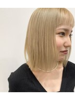 ルートヘアー(Root Hair) ブロンドカラー