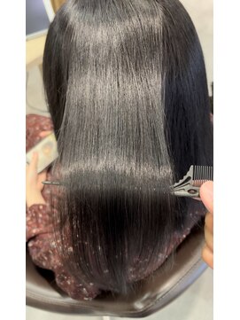 ヨロ(YoLo.) 髪質改善トリートメント