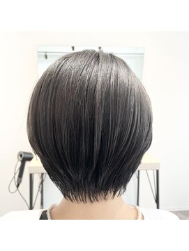 ストフ(stof) 大人ショートボブ/前下がりショートボブ/コンパクトショート