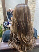 ハサミバイアトリエナガノ 千葉(8sami by atelier nagano)&nbsp;デザインカラー／レイヤーカット/ウエットヘア/オリーブベージュ