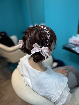 リエラ 新宿(RIERA) レースアップお団子ツイン