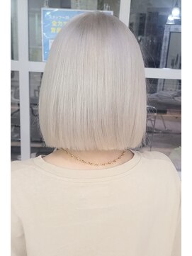 ガーデン アクロスプラザ足利店(garden) ハイブリーチ/ホワイトカラー