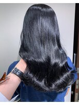 黒染めしない！可愛いブルーブラックカラー