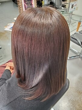 ビー ヘアードレッサーズ(b.Hair Dressers) セミロング/髪質改善/白髪ぼかし