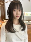 グレージュ×レイヤー