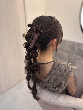 ヘア サロン クラン ソア 心斎橋店(hair salon clan soar) 編みおろしポニーテール