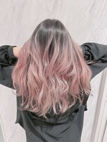 リー 枚方(Lee)&nbsp;店長今里☆ホワイトピンクグラデーションカラー☆
