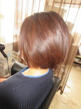 コア フィール ア デイ(COIFFURE A DAY) 【M3D見附今町】ハイライトカラー